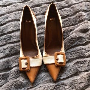 Barely worn Hugo Boss heels size 8